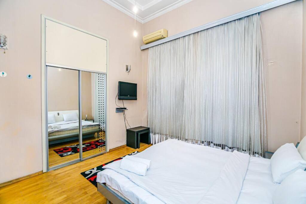 Apartment Azneft Meydani Baky Esterno foto